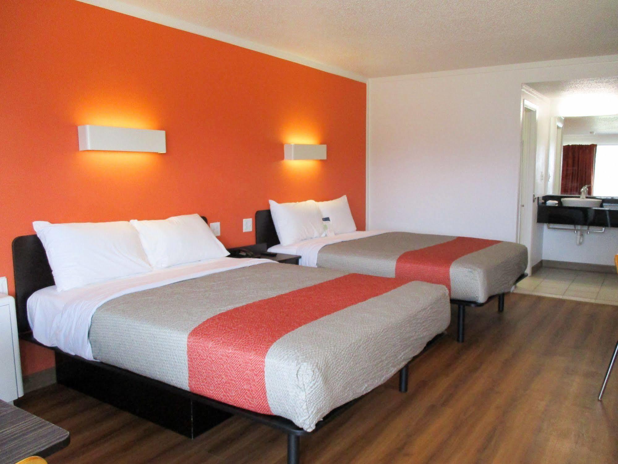 Hotel 6-schenectady, Ny Schenectady